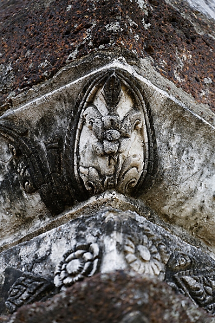 Wat Ratchaburana-063